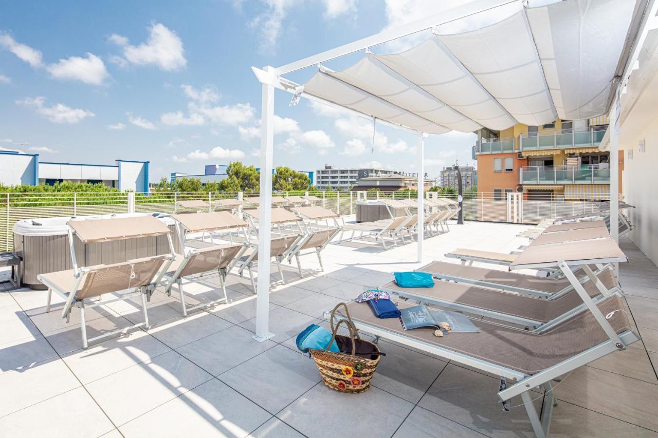 Hotel Danieli Bibione Exterior foto